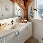 Two-bedroom Holiday In 6 בית נופש בלבאנד