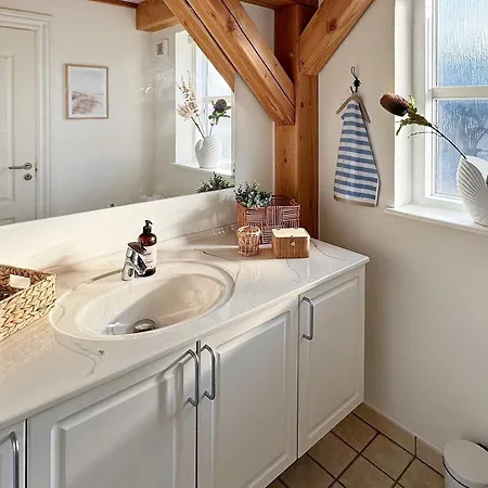 Two-bedroom Holiday In 6 Holiday home Blavand