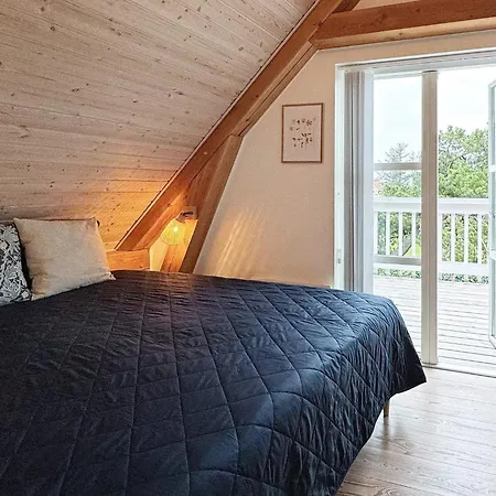 בית נופש Two-bedroom Holiday In 6 בלבאנד