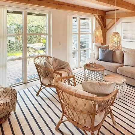 Two-bedroom Holiday In 6 בית נופש *