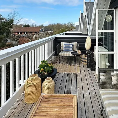 Two-bedroom Holiday In 6 ブラーバンド